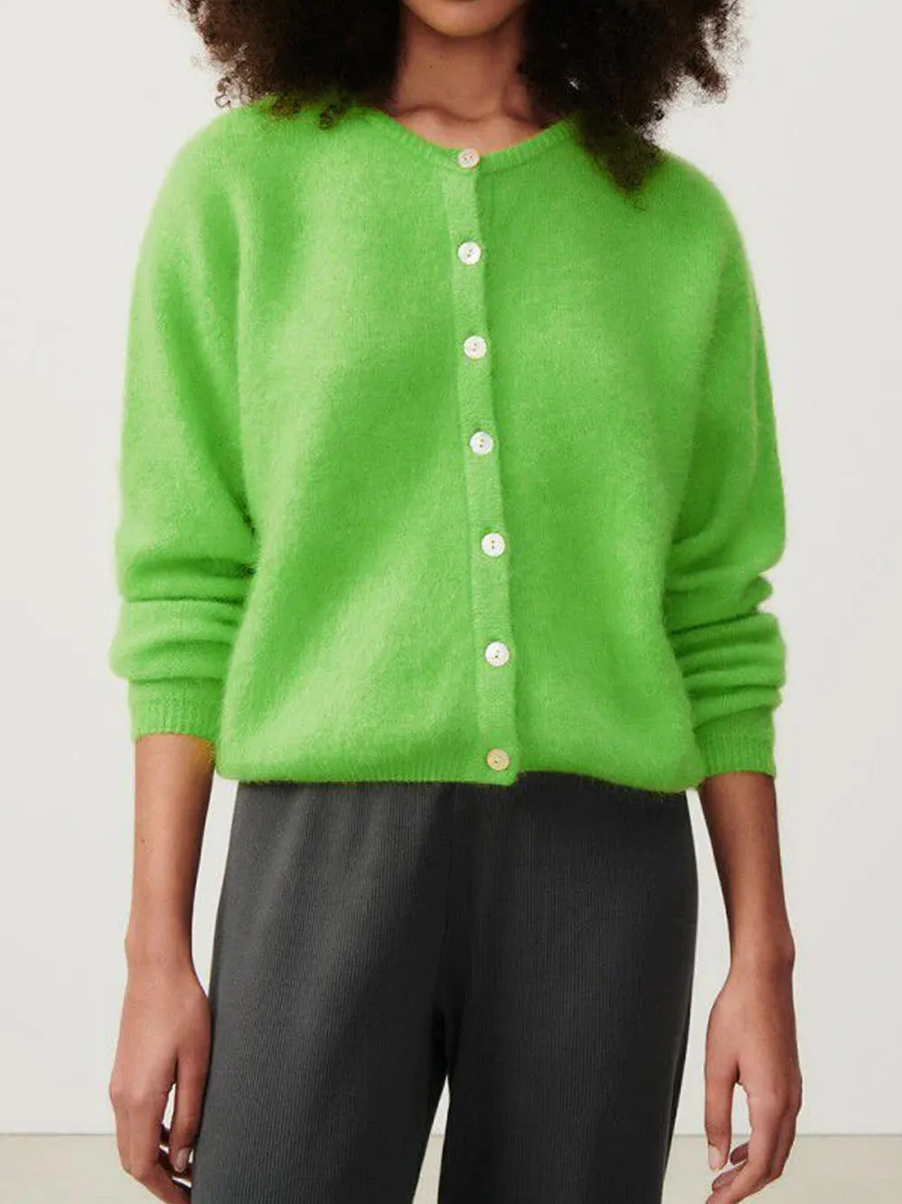 Vintage-Inspired American Vitow Cardigan for Everyday Comfort