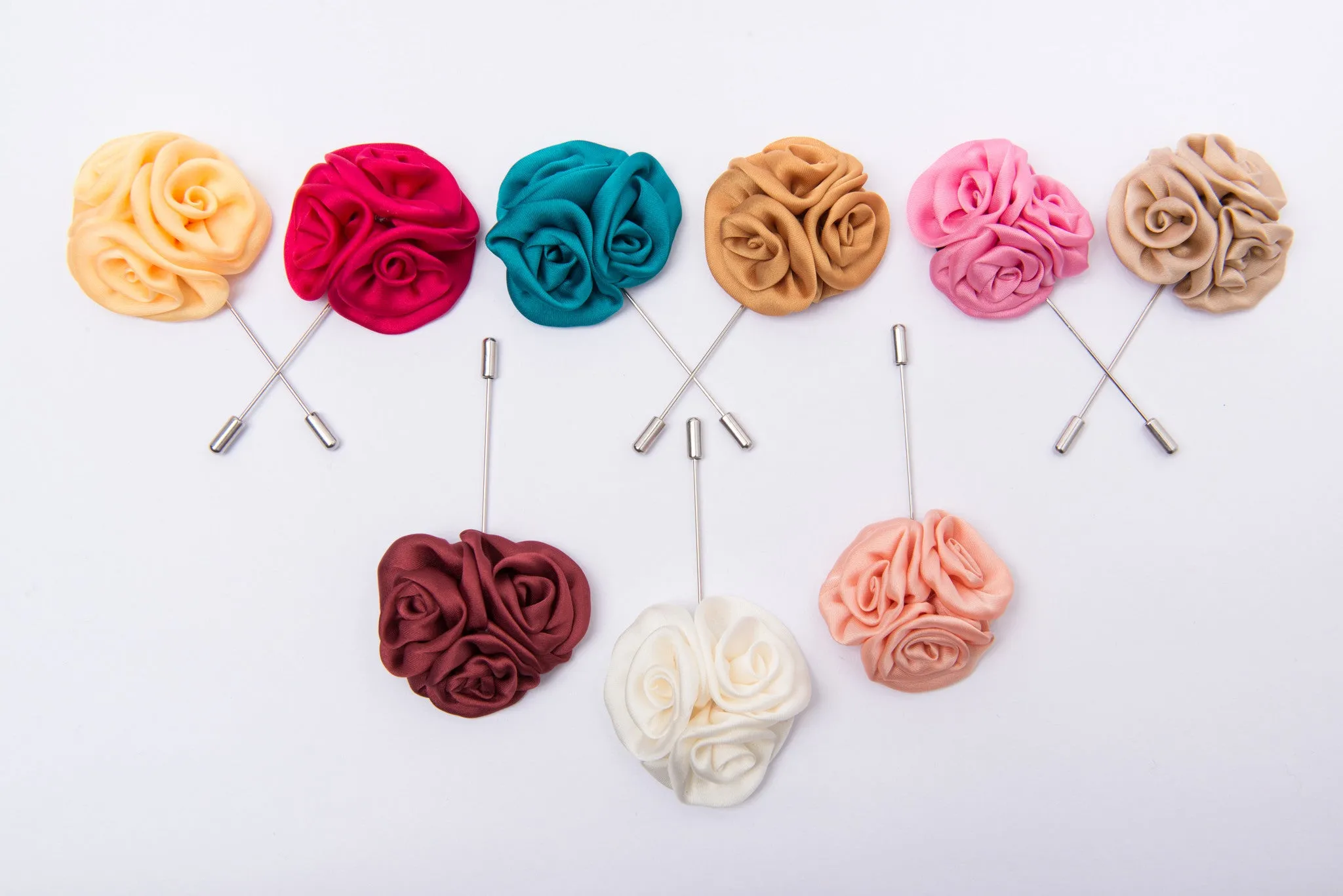 Camden White Lapel Flower