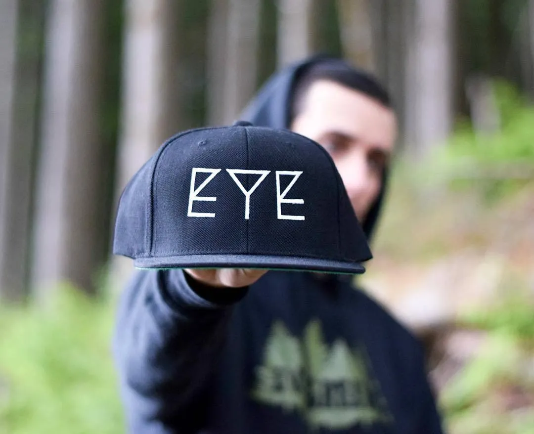 EYE Snapback