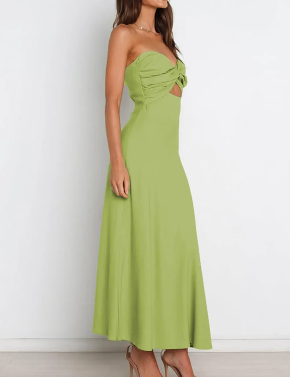 Fiemaoves Sexy Twist Front Strapless Sweetheart Neckline Midi Dresses for Women Smocked Cutout Tube Linen Dress Wedding Guest