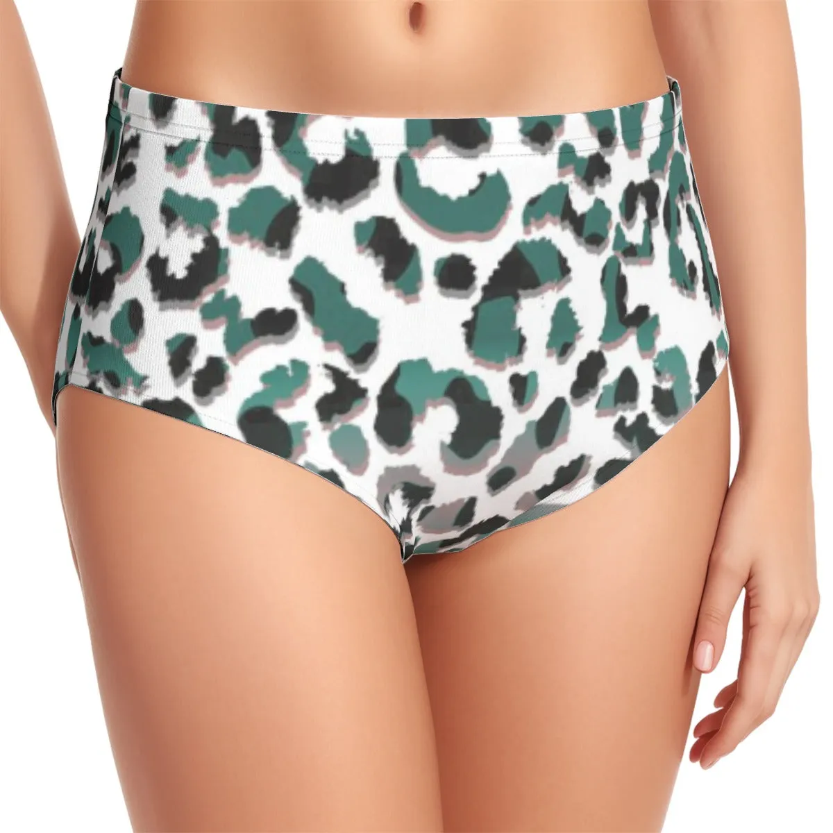 Green Leopard Women's Swimsuit Set With Halter