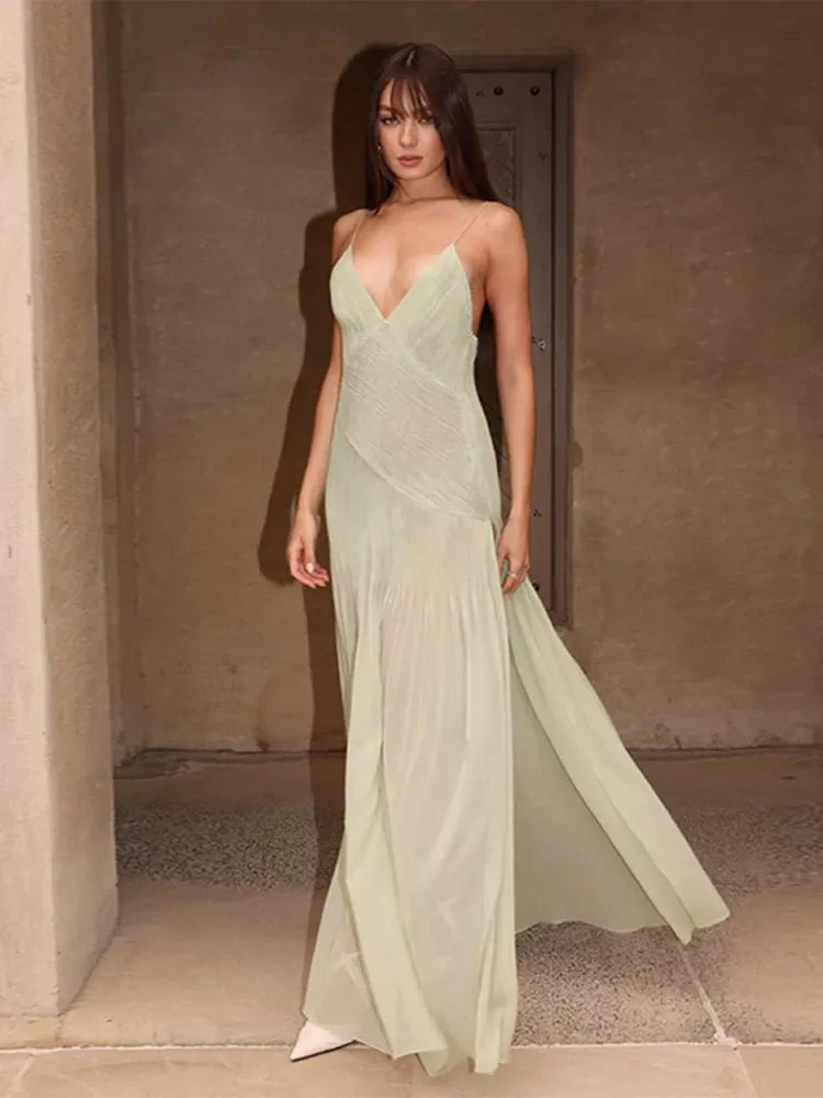 Jennifer - Backless flowing dress
