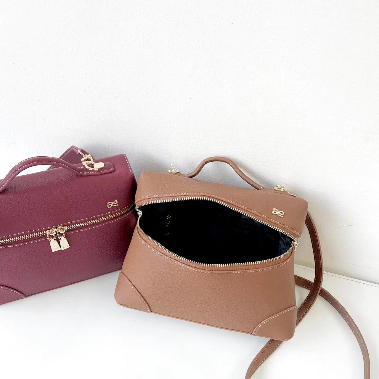KATE 24  PU TOGO SKIN