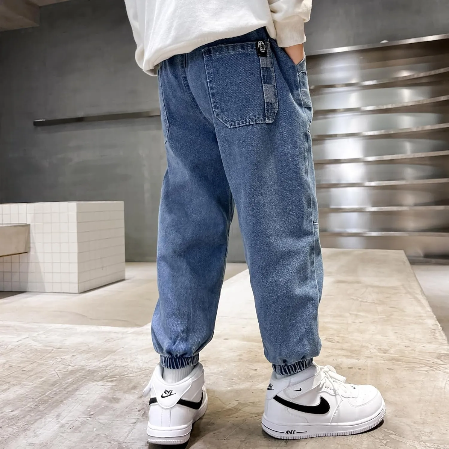 MEILONGER Boys Elastic Waist Jeans Stretch Fashion Denim Pants Size 8,10-12,14-16,18-20