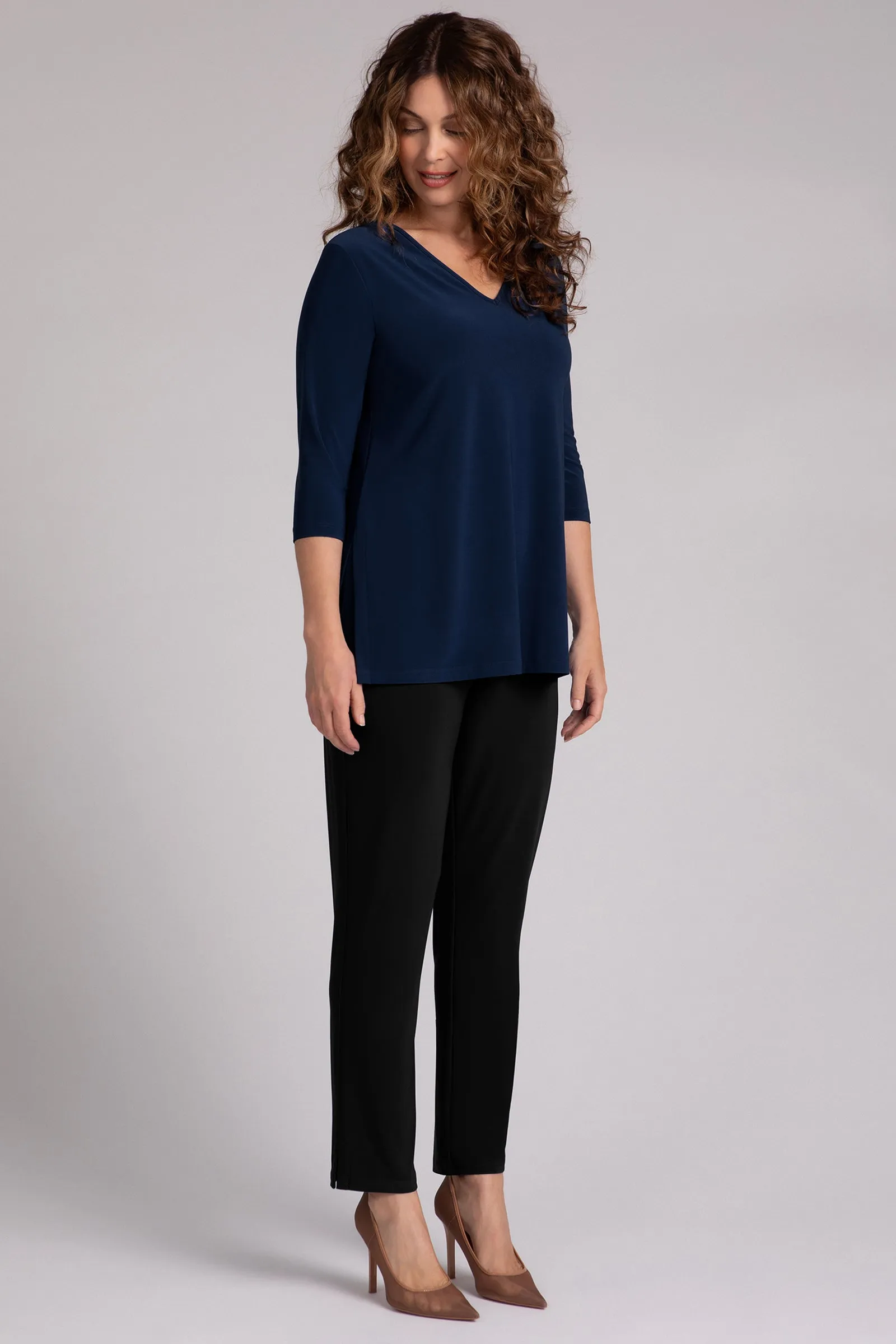 Nu Ideal V-Neck Tunic Plus | Navy
