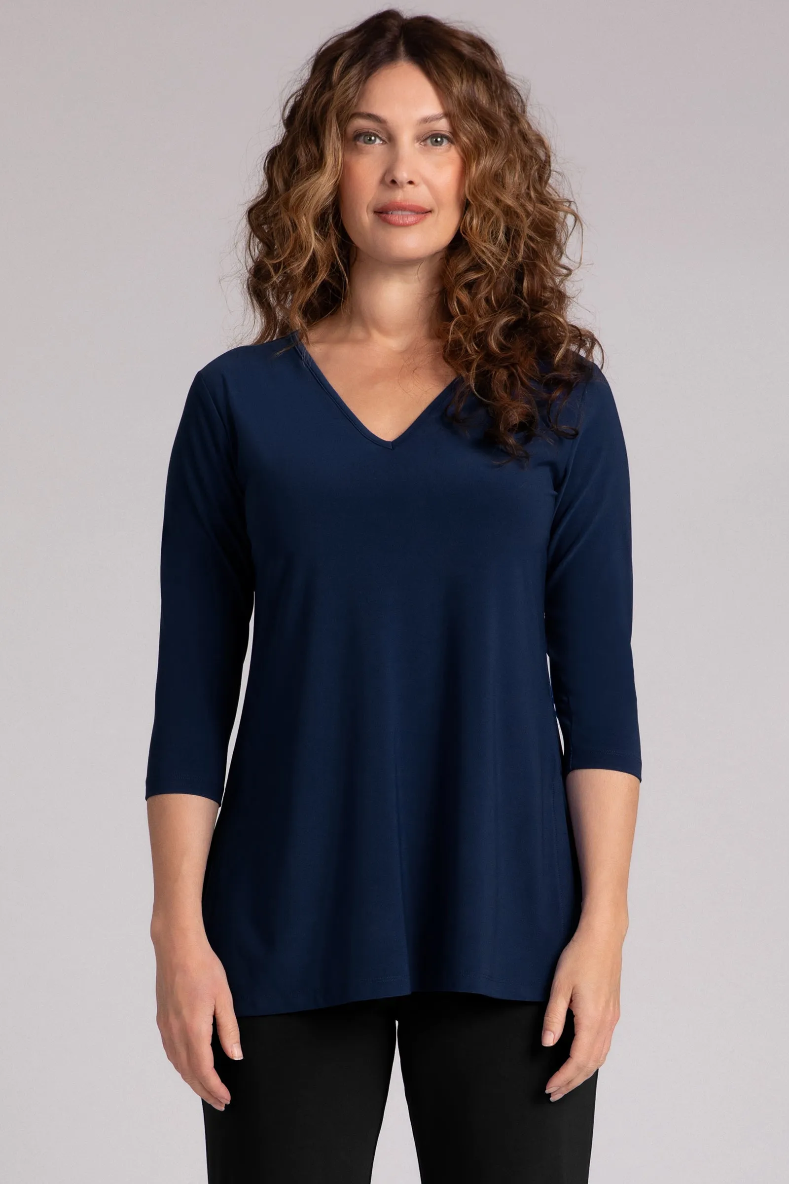 Nu Ideal V-Neck Tunic Plus | Navy