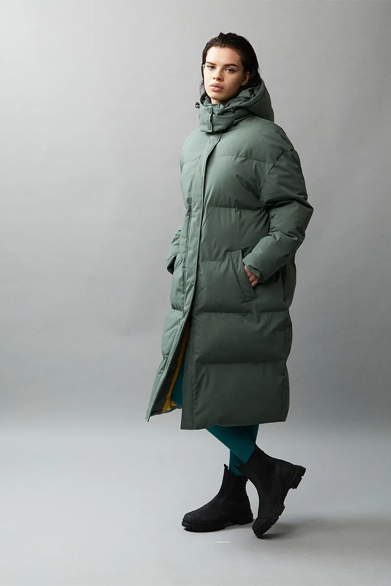 PHOEBE B PADDY AW22 FADED GREEN