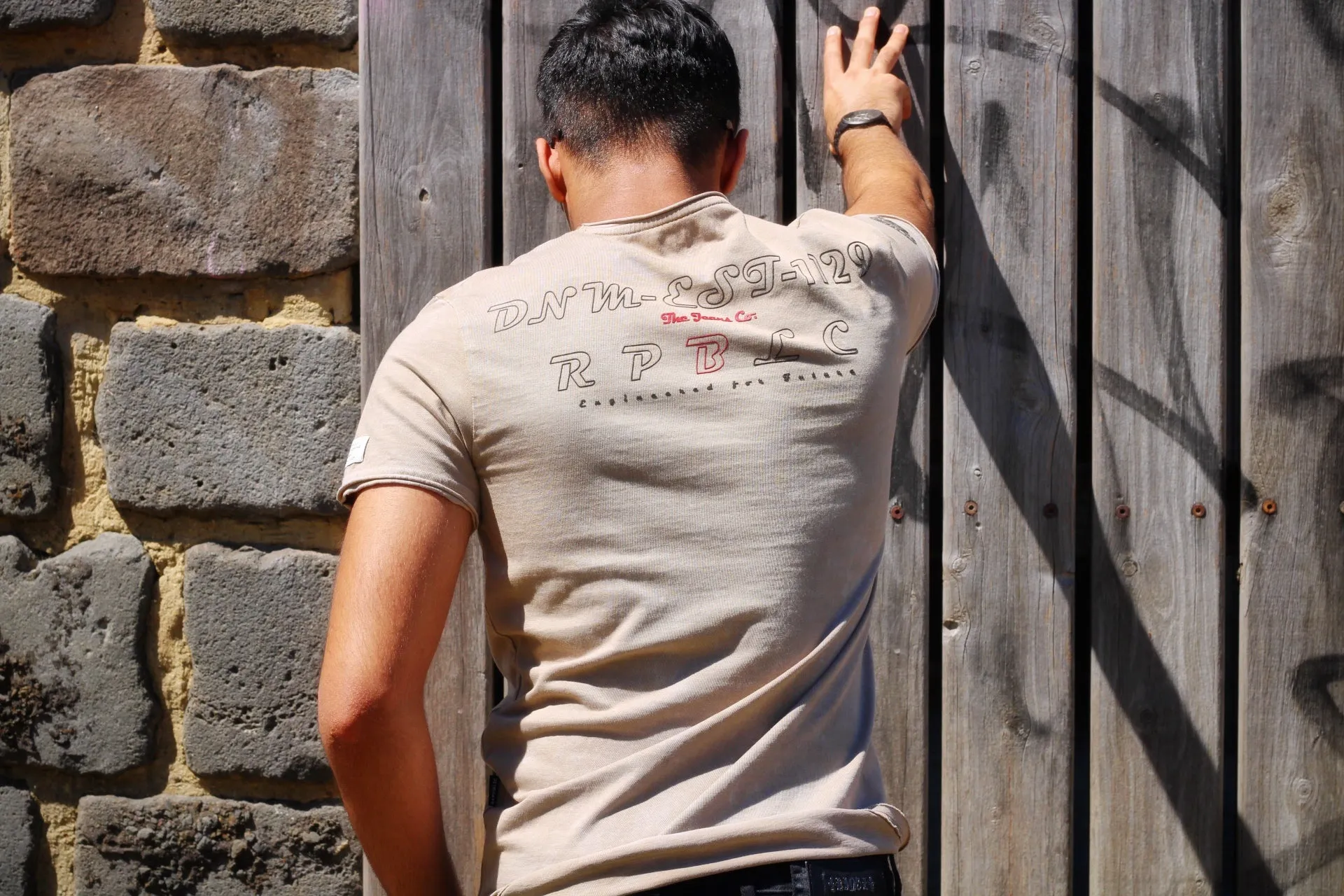 T-Shirts Men's #SPRAYED - TAUPE
